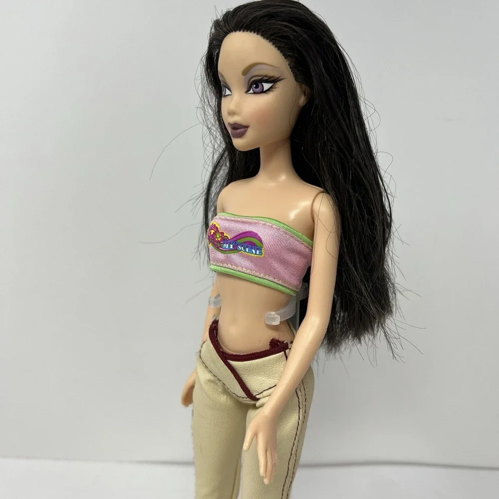 Barbie My Scene‎ Nolee Doll Hanging Out Trendy Teen Fashion Collectible Gift